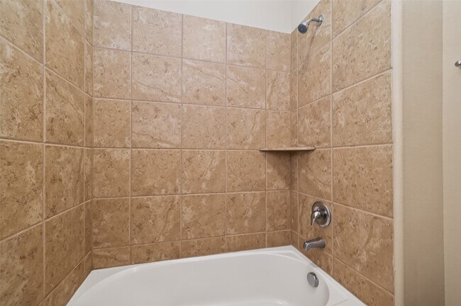 Building Photo - 111 Pheasant Run Dr