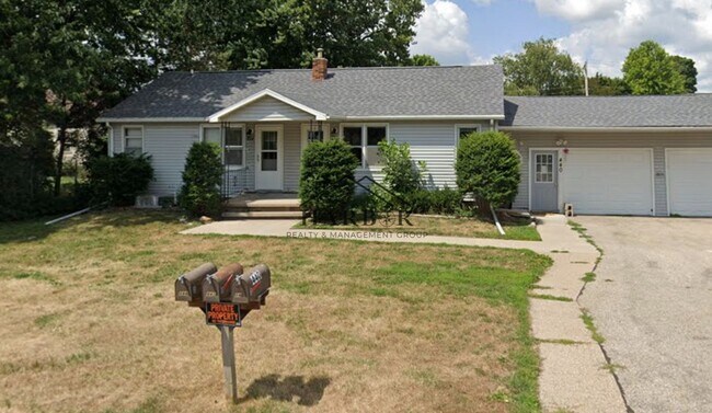 Primary Photo - 440 Church Ave