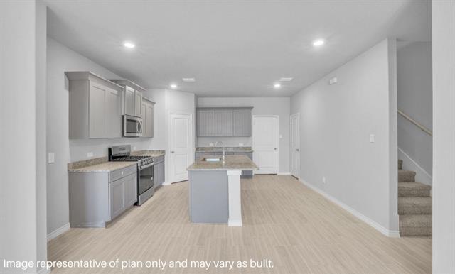 Building Photo - 3315 Blue Jay Wy