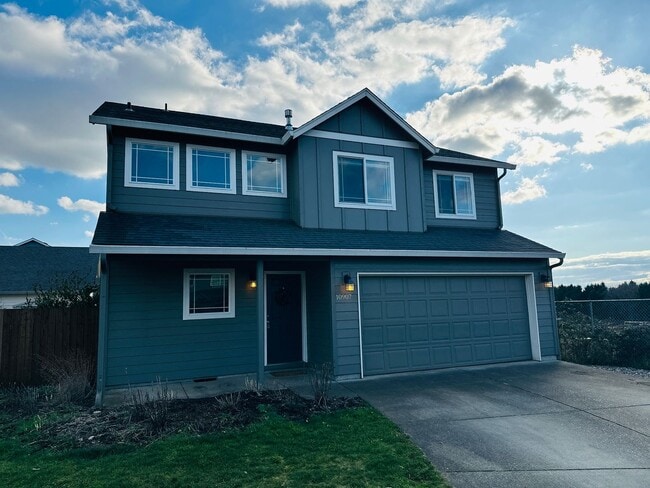 Building Photo - Charming Updated Property in Amazing Neighborhood