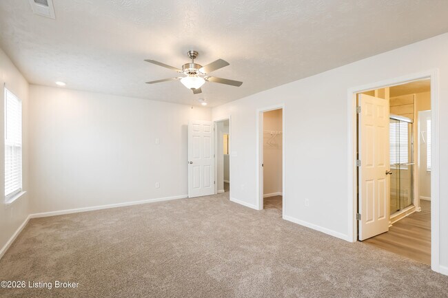 Building Photo - 8421 Warbler Br Wy