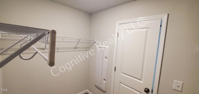 Building Photo - 1426 Rosepine Drive