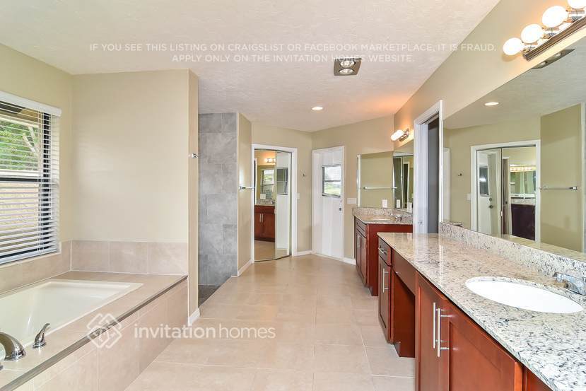 Building Photo - 1918 Lindsey Ct