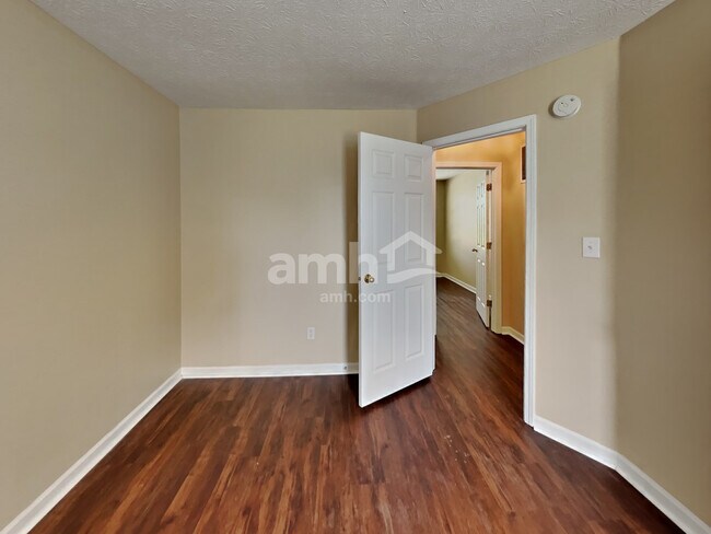 Building Photo - 7799 Cobblesprings Dr