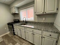 Building Photo - 22 Fourth Street