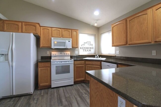 Building Photo - 5508 Bakerloo Ln