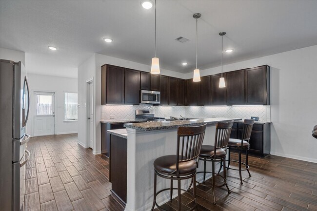 Building Photo - 4715 Painted Bunting Ln