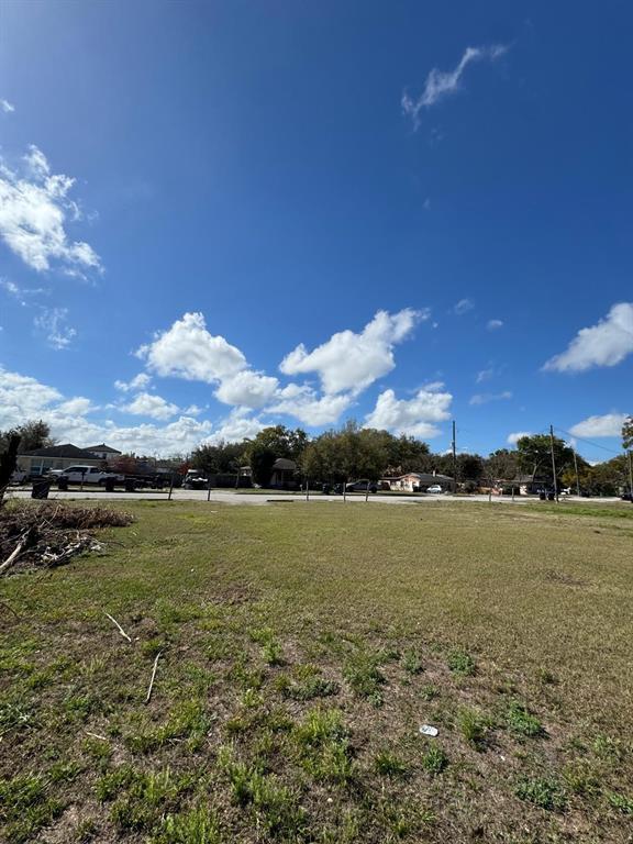 Building Photo - 701 23rd St