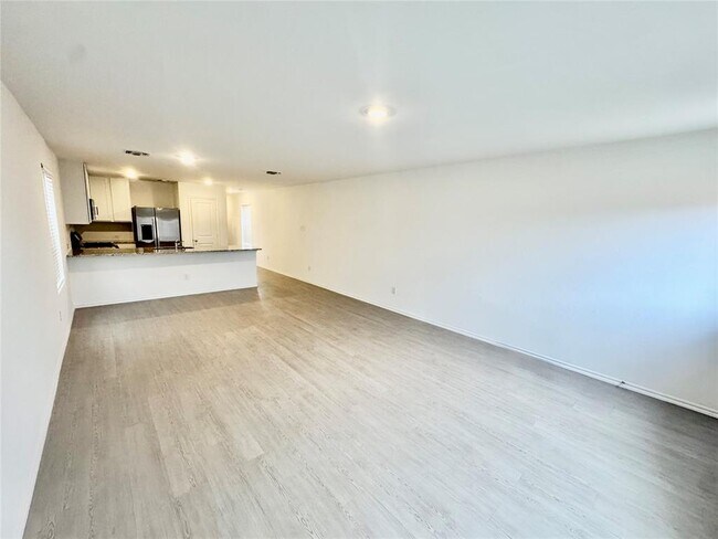 Building Photo - 3305 NW 148th St