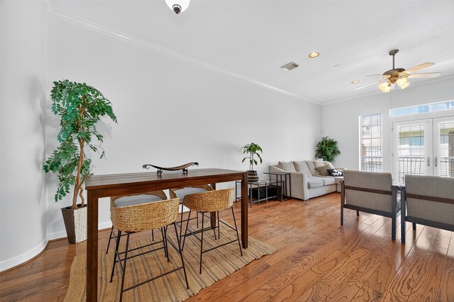 Building Photo - 7926 Stoneyway Dr