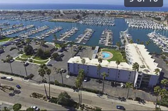 Building Photo - 2901 Peninsula Rd