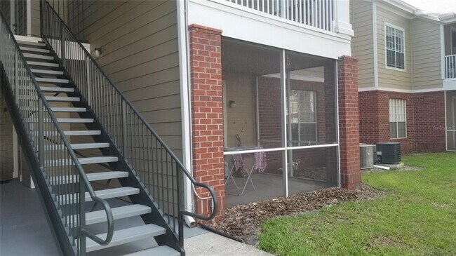 Building Photo - 13028 Plantation Park Cir