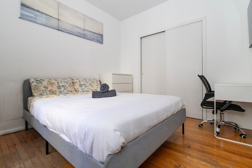 Building Photo - 340e E 93rd St