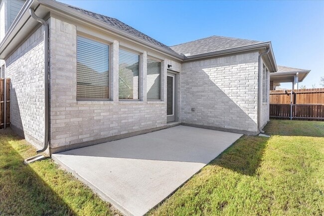 Building Photo - 608 Cottage Wood Dr