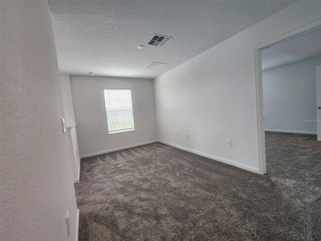 Building Photo - 1622 Reservoir Pl