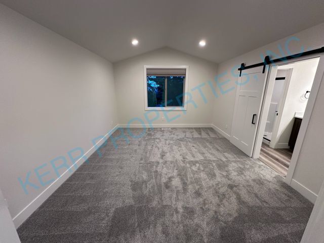 Building Photo - FREE RENT! BRAND NEW! Charming 3-Bed Townh...