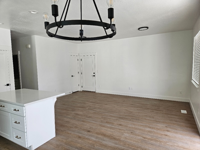 Building Photo - 6887 S 190 E