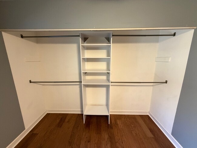 Building Photo - 4000 Gypsy Ln