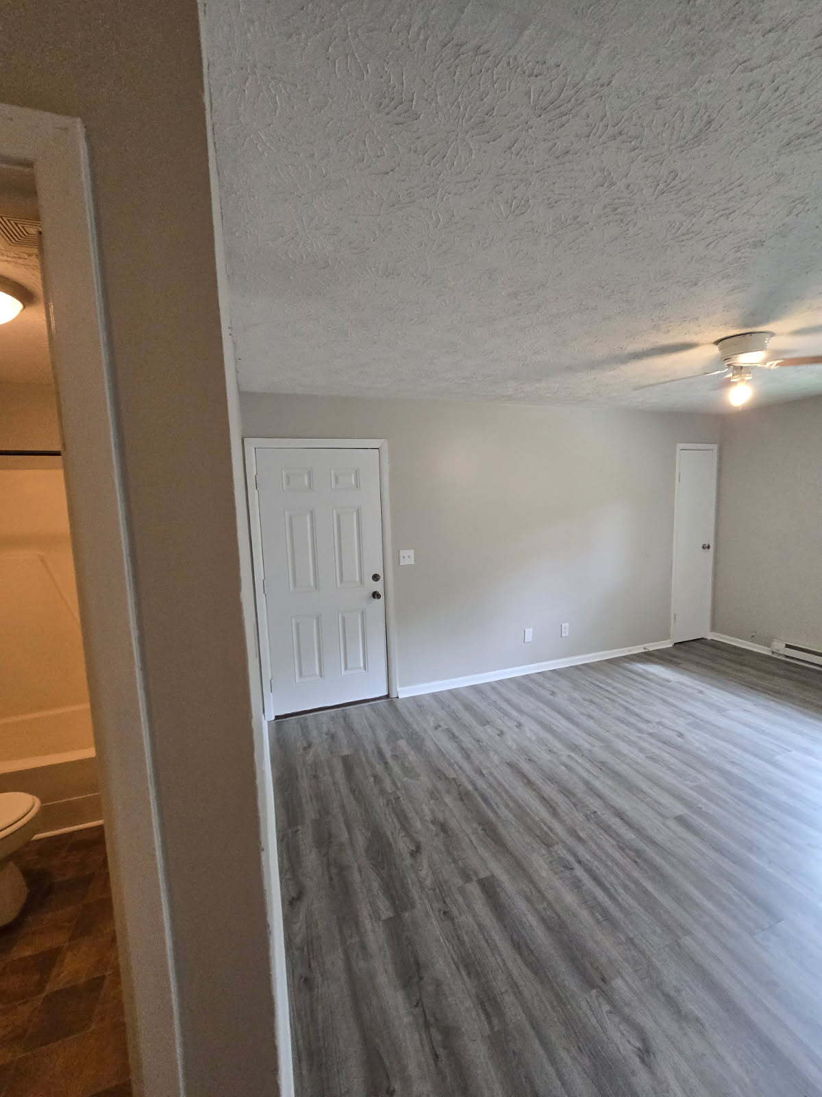 Building Photo - 3047 Simpson Rd