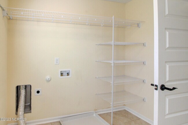 Building Photo - 262 Independence Blvd