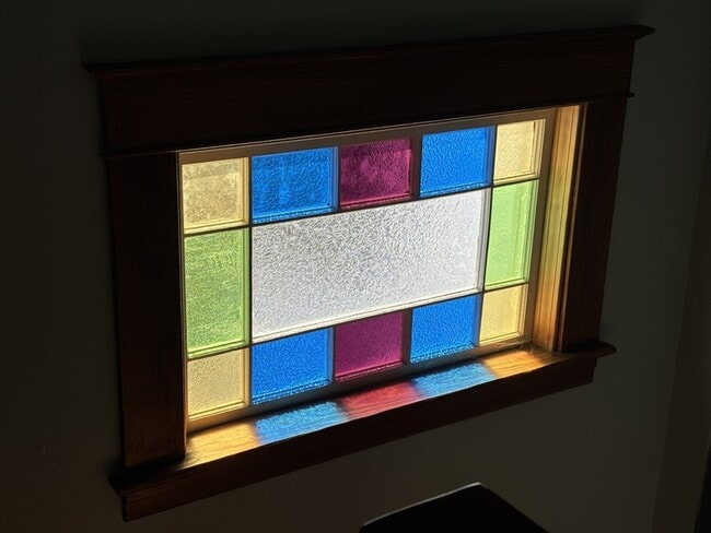 Building Photo - 27 Emmons St