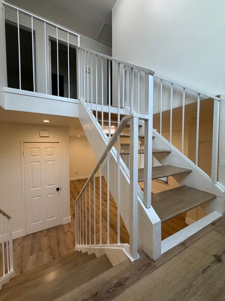 Building Photo - 3832 Chelsea Dr