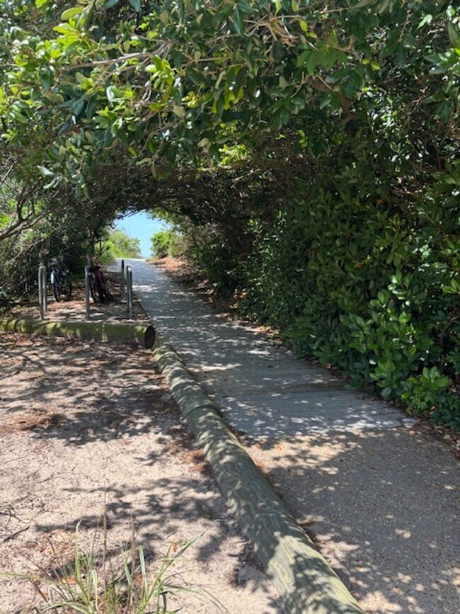 Building Photo - Cape Story by the Sea