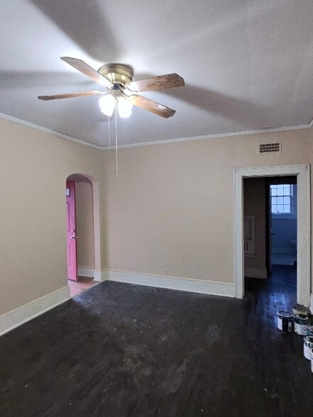 Building Photo - 1010 N Pinckney St