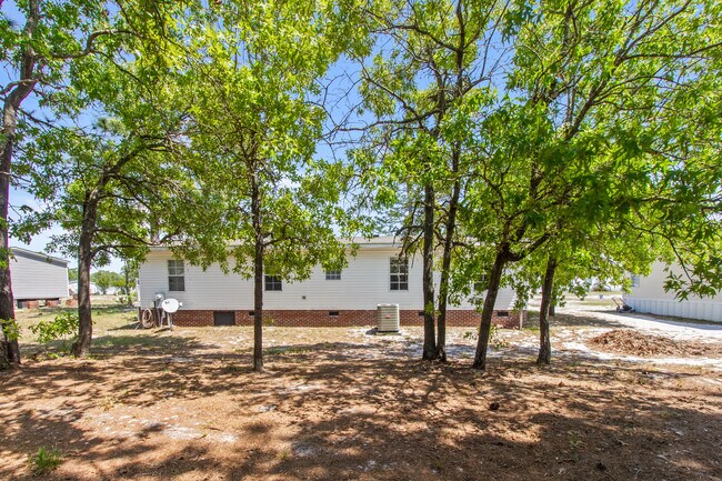 Building Photo - 309 N Winchester Ln