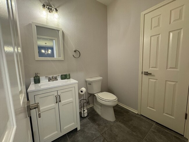 Building Photo - GATED COMMUNITY  |  STONE OAK  |  4 BEDROOMS + HUGE LOFT  |  SMALL LOFT/NURSERY/OFFICE/  |  EXCEL...