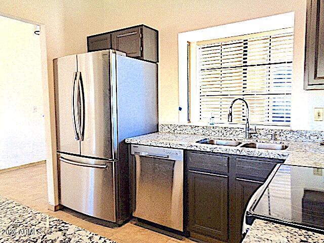 Building Photo - 4725 E Brown Rd