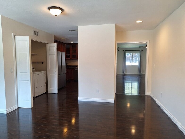 Building Photo - 2541 Gardi St