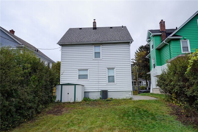 Building Photo - 151 Hampden Rd