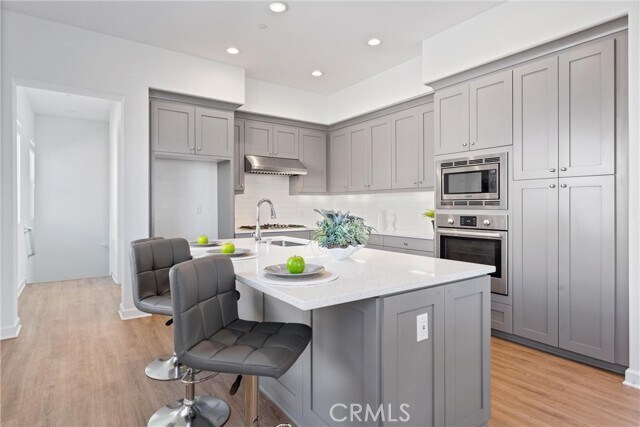 Building Photo - 171 Follyhatch