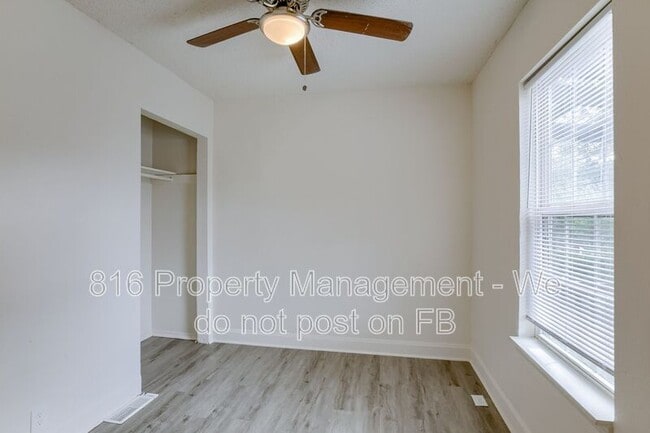 Building Photo - 6215 S Benton Ave