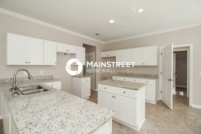 Building Photo - 4 Bedroom Pet-Friendly Home in Ellenwood, ...