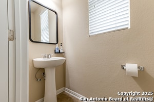 Building Photo - 6906 Fisherman Sky