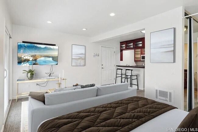 Building Photo - Upgraded Studio Condo For Rent - in San Ca...