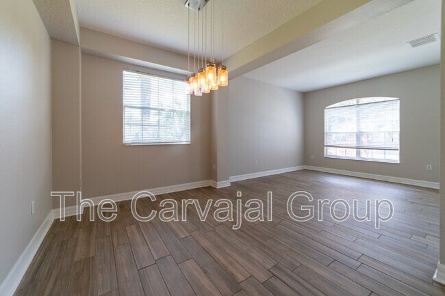 Building Photo - 13321 Moss Park Ridge Dr