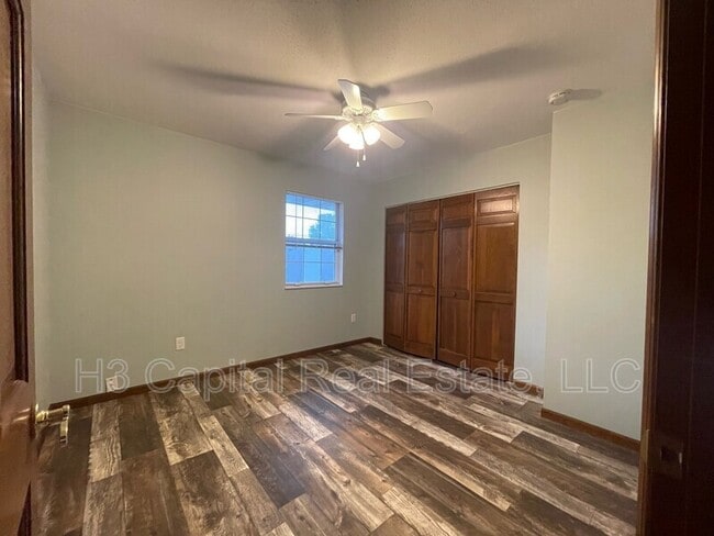 Building Photo - 111 Marmont Ct