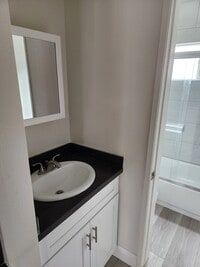 Building Photo - 5242 Cahuenga Blvd