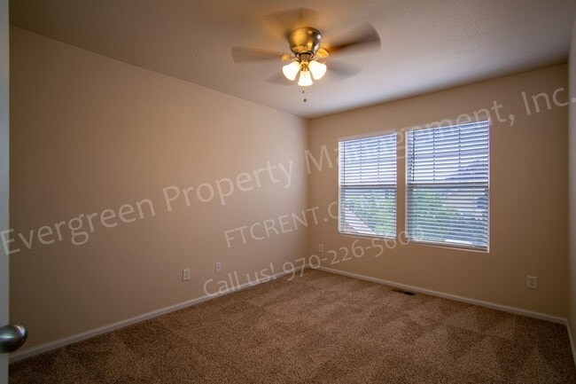 Building Photo - 2214 Bow Side Dr