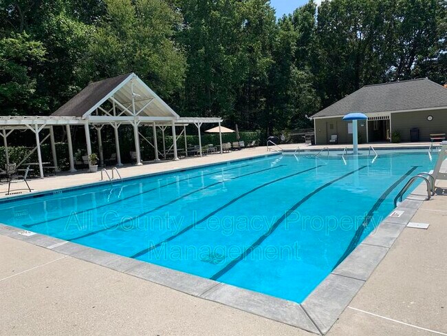 Building Photo - 2541 Berwick Walk