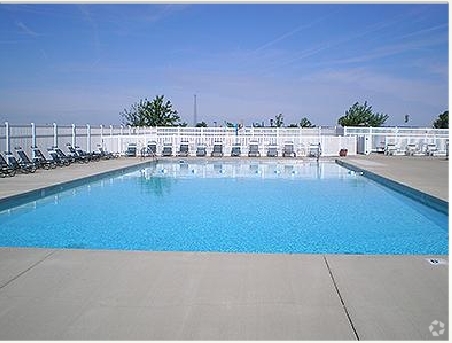 Building Photo - Aberdeen Apartments at Heartland Crossing