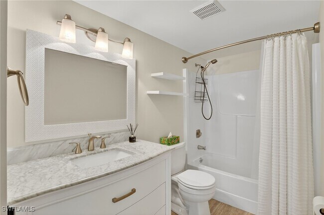 Building Photo - 1549 Sandpiper St