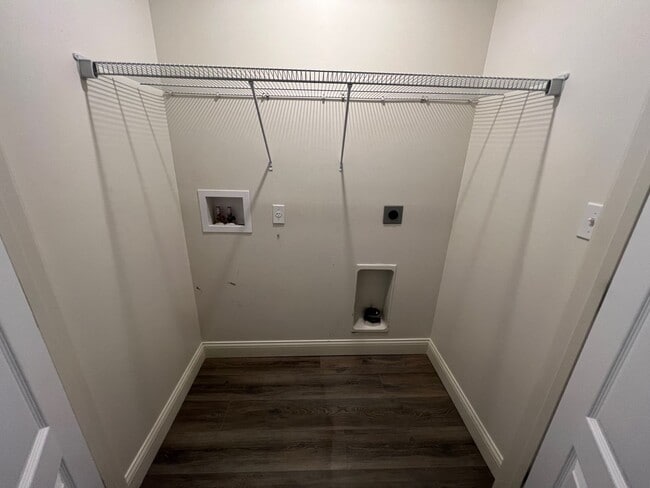 Building Photo - NEW CONSTRUCTION HOME!