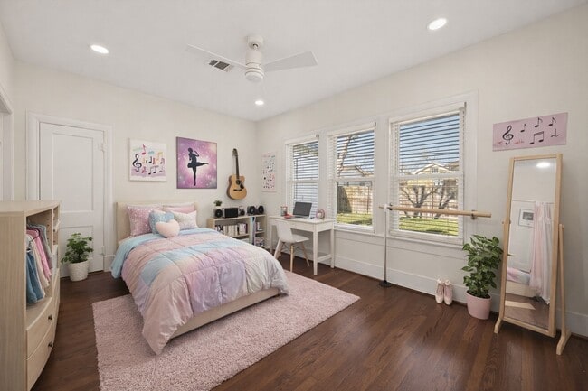 Building Photo - 2417 Ruth St