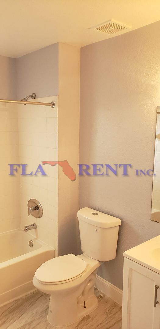 Building Photo - 4002 San Gallo Dr