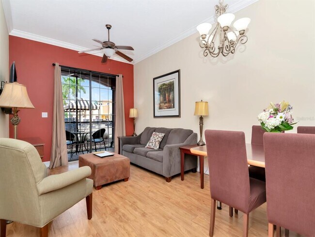 Building Photo - 13941 Clubhouse Dr