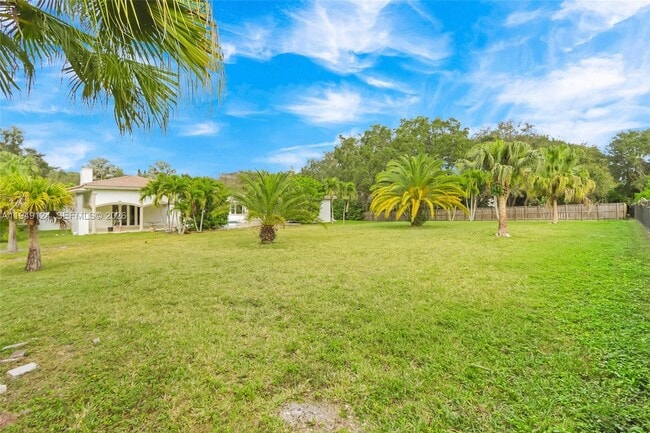 Building Photo - 8480 SW 98th St